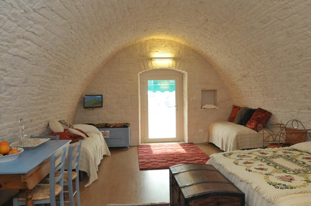 Palazzo Agrusti - Residenza D'Epoca Bed and Breakfast Alberobello Rum bild