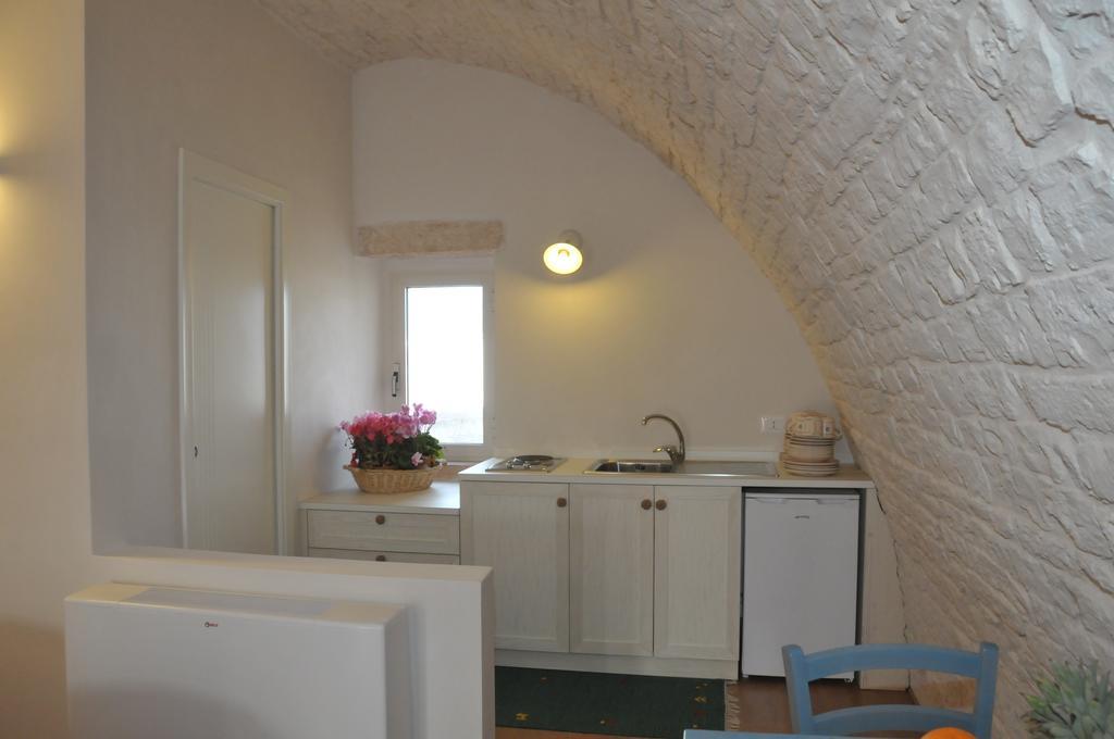 Palazzo Agrusti - Residenza D'Epoca Bed and Breakfast Alberobello Rum bild